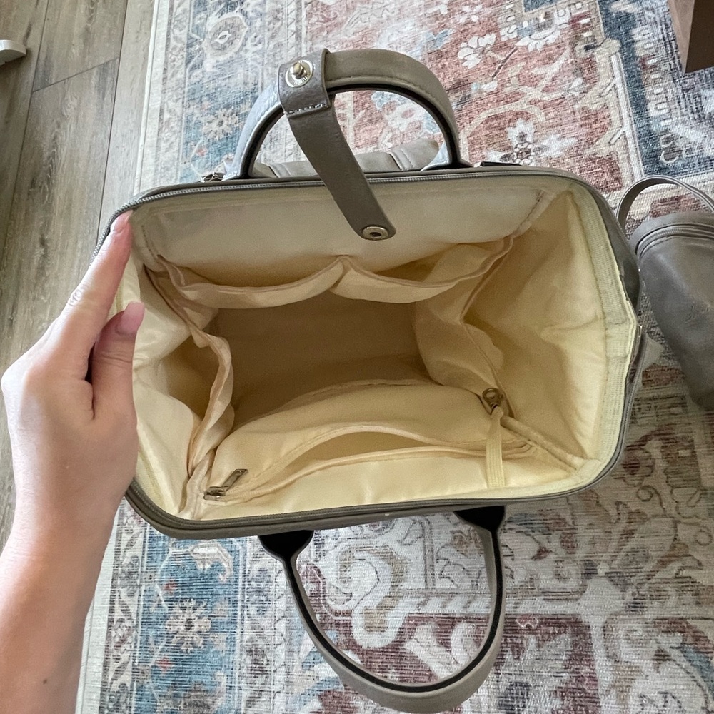 La’Mare Diaper bag back pack - Picture 5 of 11